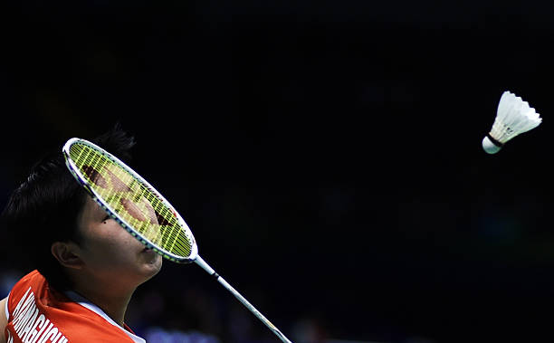 羽毛球发球规则解析:哪些区域算有效?哪些算违例?