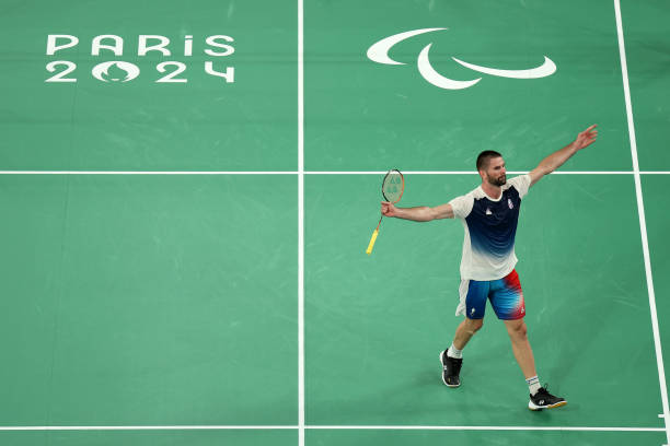 羽毛球教案20篇：趣味性与竞技性结合的教学方案