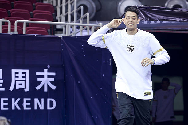 战术复盘:里弗斯如何调整阵容克制活塞内线优势