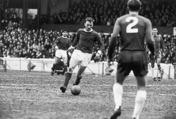 姆巴佩新赛季球衣配色解析:经典与创新的完美结合