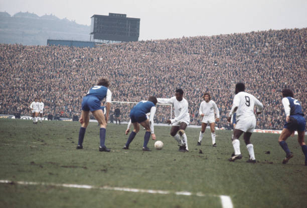 罗马里奥巅峰时期：他在哪支球队获得了世界杯冠军？