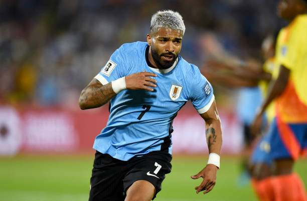 伯纳乌新旗帜:接过C罗权杖的年轻王者