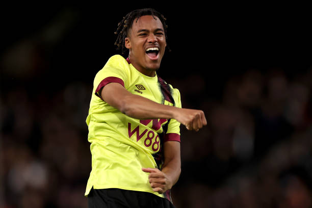 皇家足球公园：顶级足球场的奢华体验