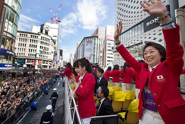 樊振东VS张本智和比赛慢动作回放+专业解说