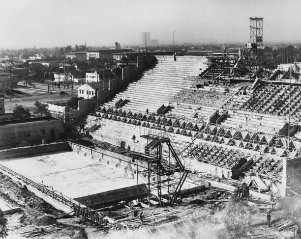 游泳脚动作基础:蛙泳腿部技巧详解