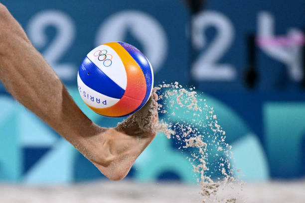 气排球扣球技巧与规则:如何合理运用扣球?