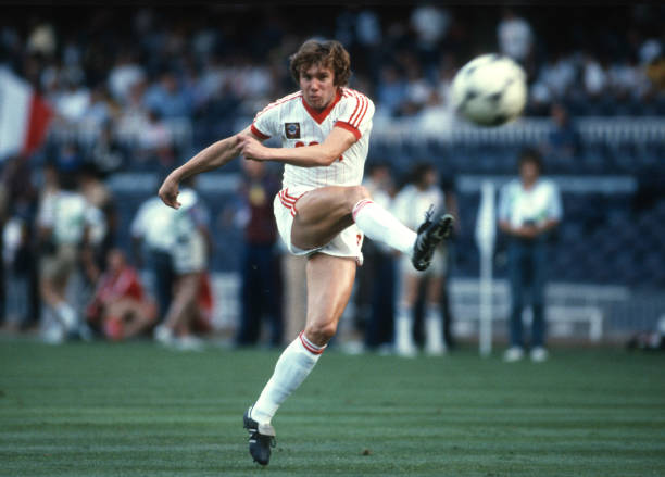 从建筑到历史:深度解读2014年世界杯决赛场地