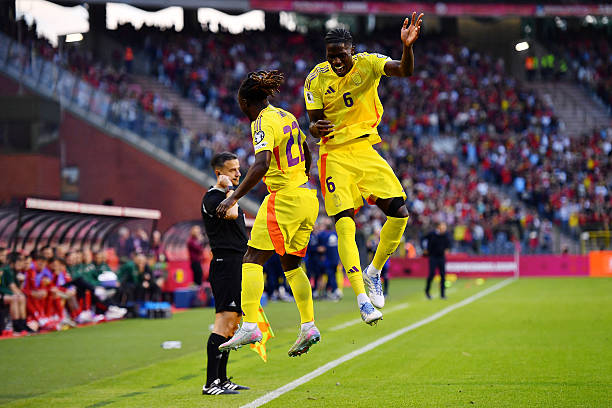 2020年女子世界杯决赛：裁判争议与VAR回放解析