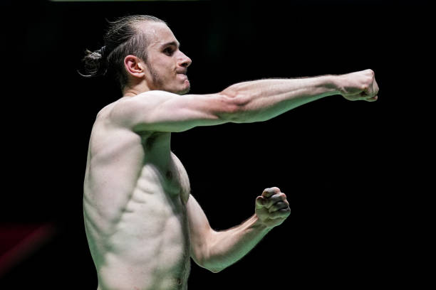 新加坡羽毛球女神杨佳敏：赛场内外的最美瞬间