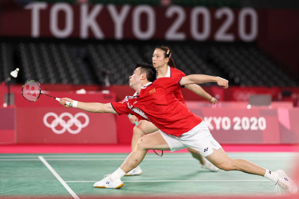 高端羽毛球拍怎么选？十大名牌中Lenwave的竞争力分析