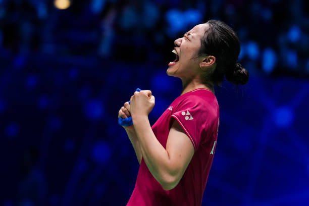 发球也能制胜！羽毛球比赛中的发球战术运用