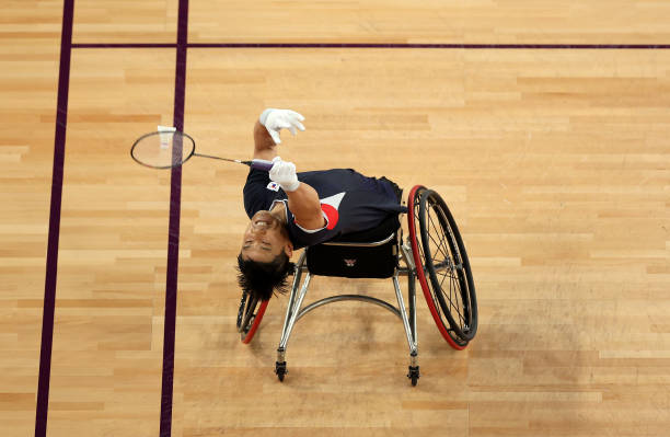 新加坡羽毛球男单的未来之星：值得关注的年轻选手