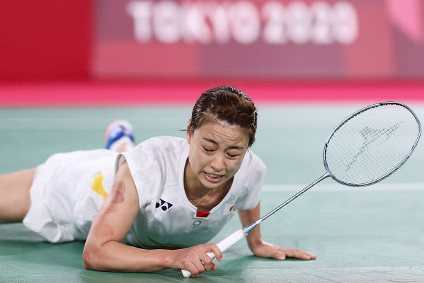 羽毛球基础体能训练：提升耐力和爆发力的科学方法