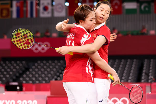 低磅数VS高磅数:哪种更适合你的羽毛球风格?