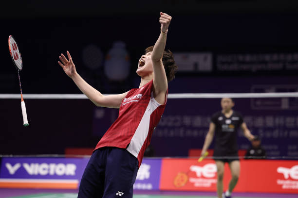 羽毛球单打界线长度小知识：你知道这些细节吗？