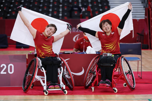 为什么羽毛球的“羽”这么写？汉字背后的故事