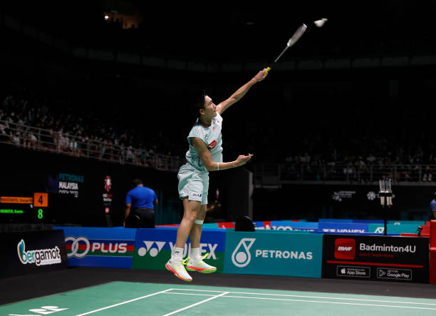 高远球发力训练:3个动作帮你增强击球力量