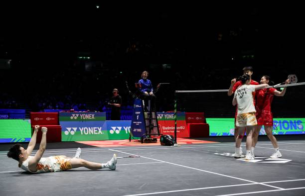 羽毛球少年团：团队训练与默契配合全揭秘