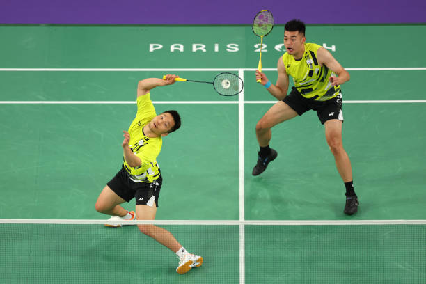 零基础教程：如何轻松画出羽毛球简笔画（附视频