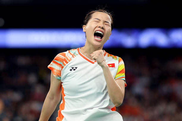 羽毛球拍选购避坑指南：十大品牌口碑与实战表现分析