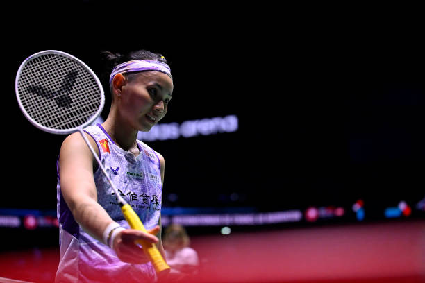 羽毛球搓球手法解析：手腕发力的关键技巧