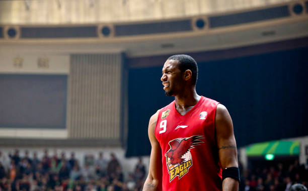 NBA总冠军戒指价值排行：哪些戒指价值超过百万？