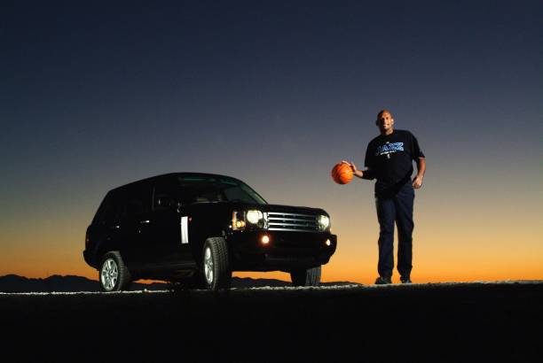 从动画到漫画：篮球cba直播免费观看直播的创作背景与作者井上雄彦的故事