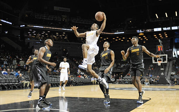 盖帽时手部接触规则：如何避免犯规？