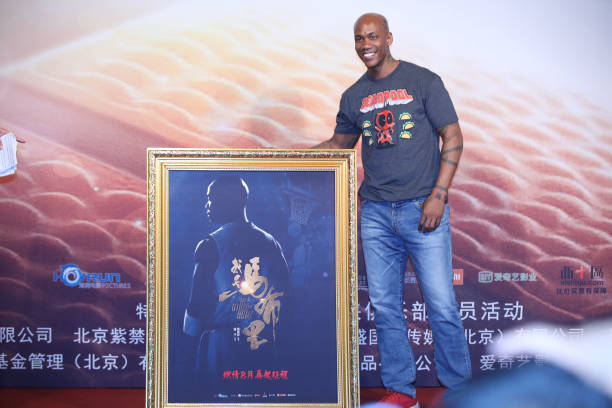 篮球迷必看：FIBA暂停规则中的停表机制详解