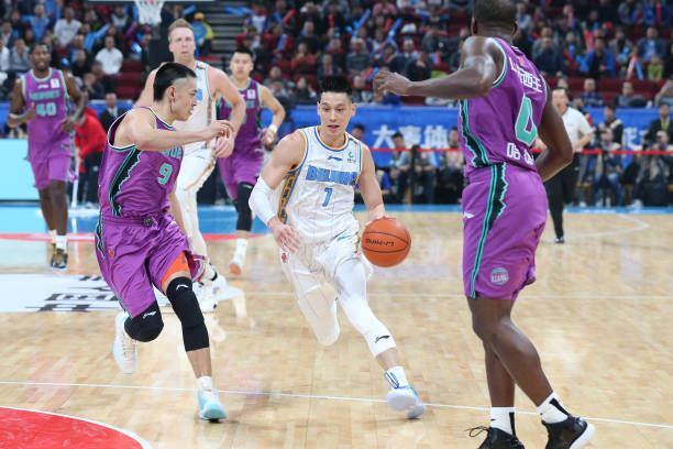 篮球场宽度对比赛战术的影响分析