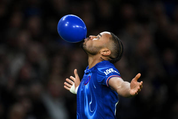 组队踢球的乐趣：寻找志同道合的球友