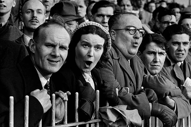 哈兰德本赛季已轰入28球，对比同期梅罗数据谁更恐怖？