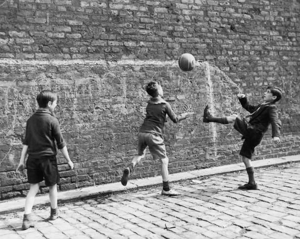 实战应用：如何在比赛中运用脚背外侧射门得分