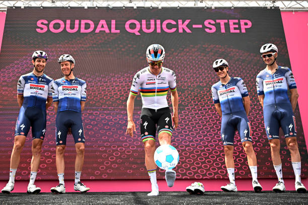 欧冠比赛回放哪里看？全网最全观看指南