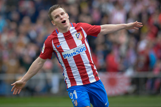 从拜仁到曼城：盘点那些从德甲直接加盟英超豪门的球星