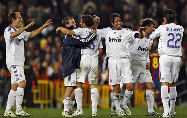 德国联赛比分查询：最新赛果与球队表现