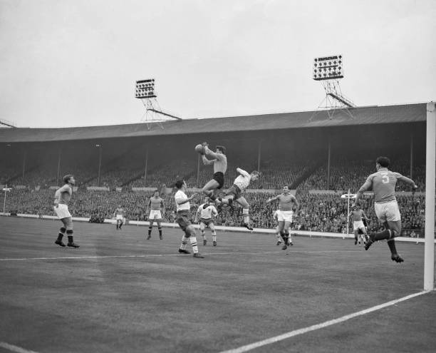 C罗亲述:1小时视频揭秘2024年目标、伤病恢复与球队新角色