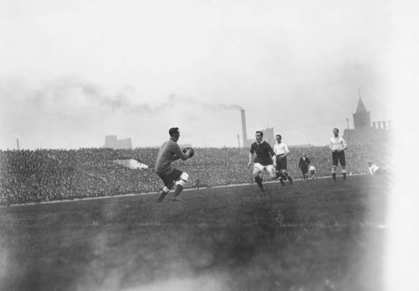 切尔西强势夺冠，1617赛季英超排名全览