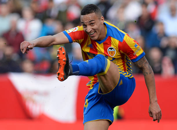 欧冠经典对决盘点：历年淘汰赛关键赛程回顾