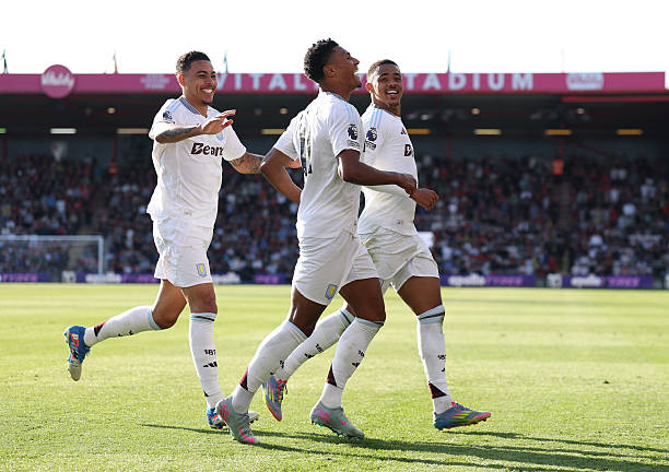 从巴黎圣日耳曼看欧冠与法甲：双线作战的战术与体能管理