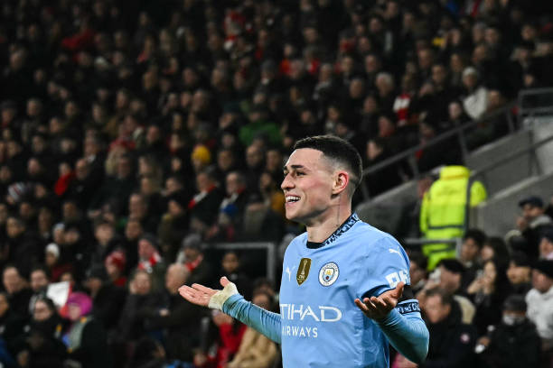 实时足球ds多人对战模式详解：战术配合与竞技技巧