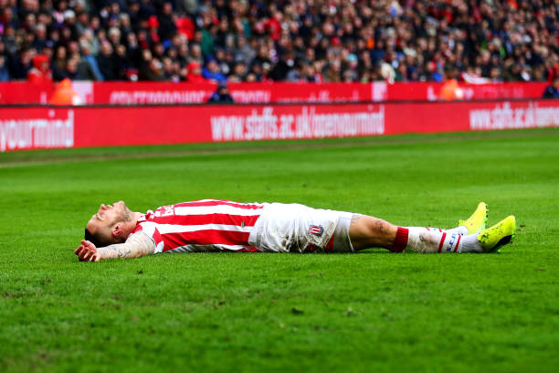 哈兰德谈梅西91球：现代足球防守更强，他的纪录更显伟大