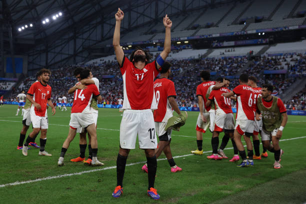 AC米兰vs巴塞罗那：欧冠赛场上的艺术足球对决