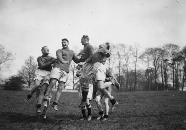 姆巴佩夺冠年龄是多少？解析他的职业生涯关键节点