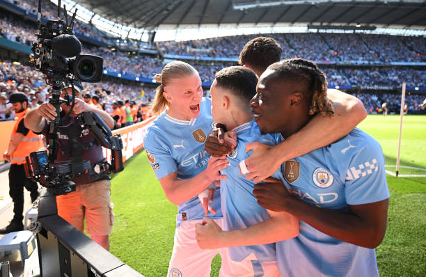 欧冠梦想未灭：里昂俱乐部高层谈球队欧战目标与规划