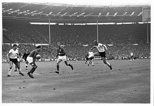 从建设到命名：青岛西海岸足球场的完整发展历程