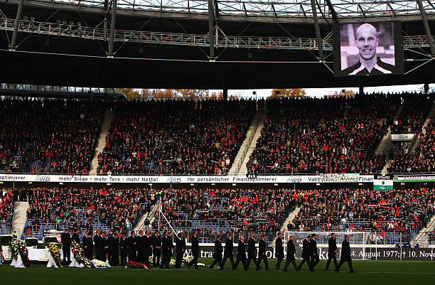 绿城冲超之路：从降级到重返中超的全记录