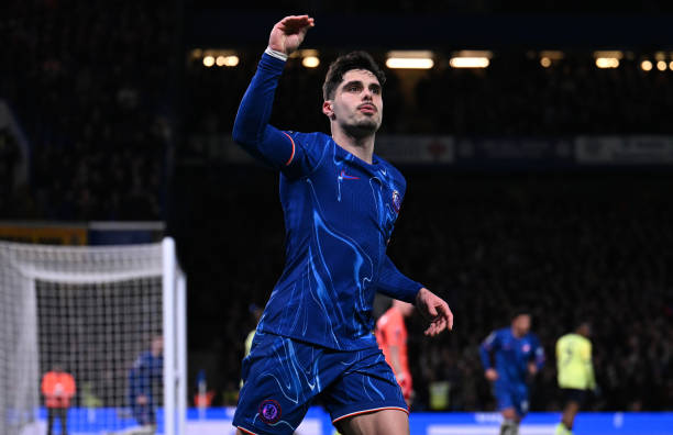 三分命中后，第一个拥抱只为你