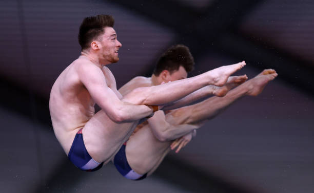 跳远训练图解：提高步频与步幅的有效方法