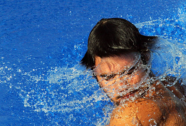 孙杨女儿生日视频曝光，温馨画面感动网友